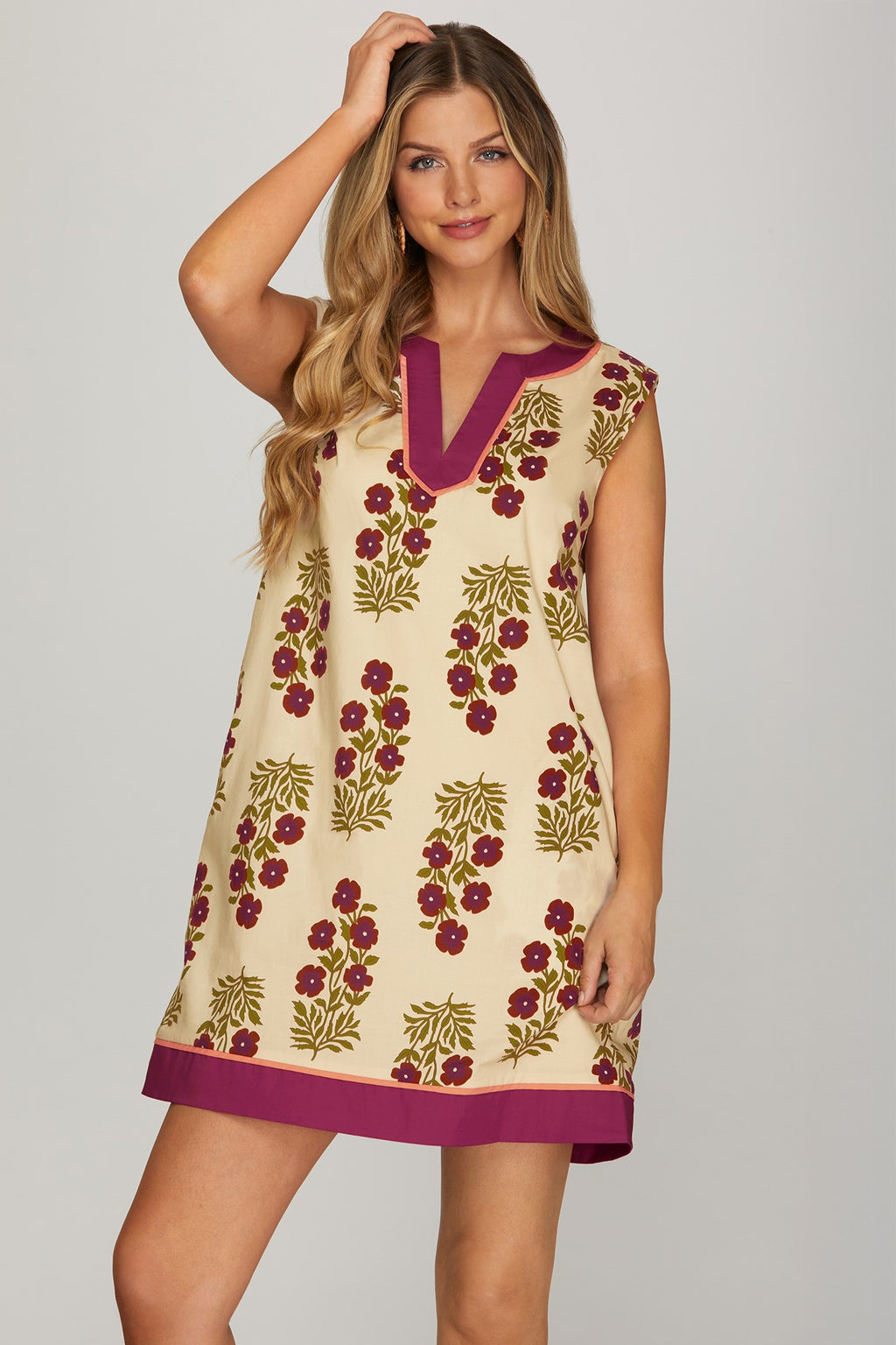 Sleeveless Contrast Berry Printed Mini Dress with Pockets